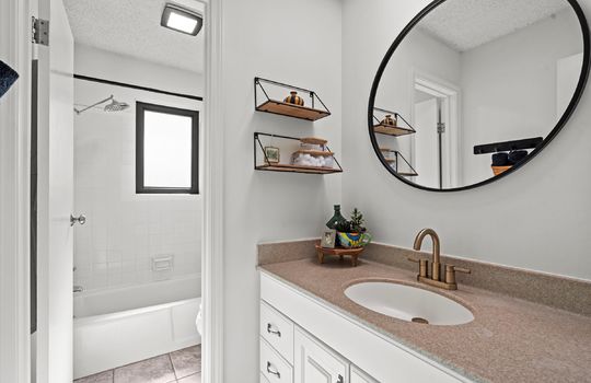 21-10528 Cherokee Ln