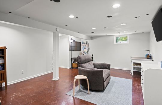 22-10528 Cherokee Ln