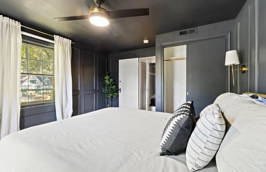 26-1127 W 76 Terrace