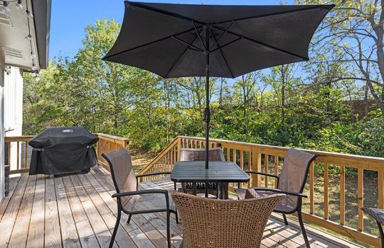 28-10528 Cherokee Ln