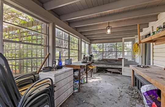 31-1127 W 76 Terrace