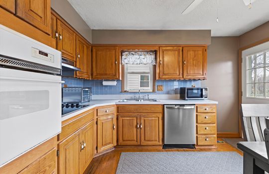 10-10100 E 86 Terrace