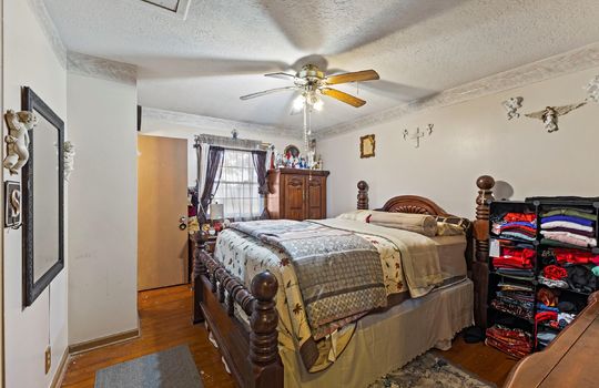 13-10100 E 86 Terrace