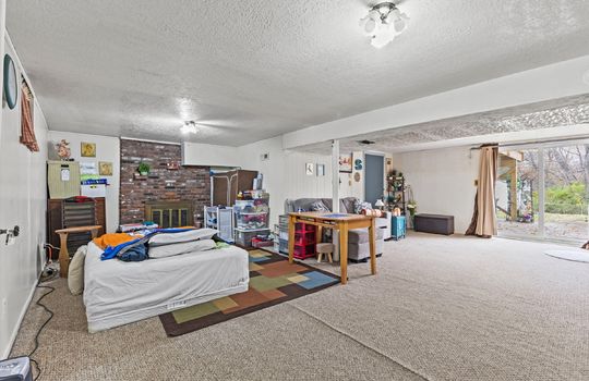 19-10100 E 86 Terrace