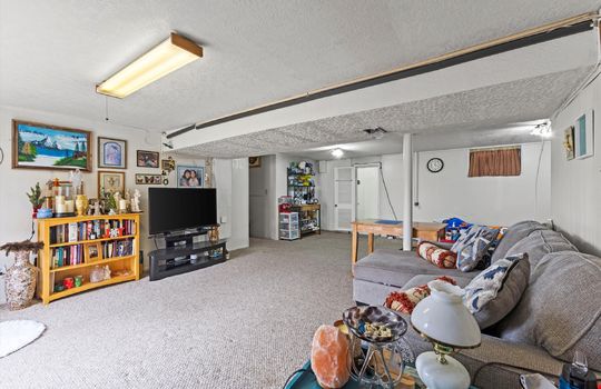 22-10100 E 86 Terrace