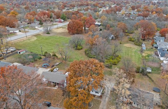 31-10100 E 86 Terrace