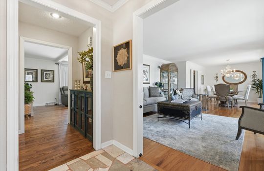 04-10310 Sagamore Ln