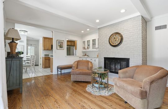 08-10310 Sagamore Ln