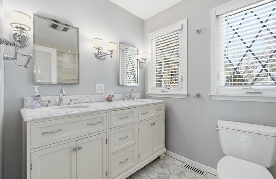 21-10310 Sagamore Ln