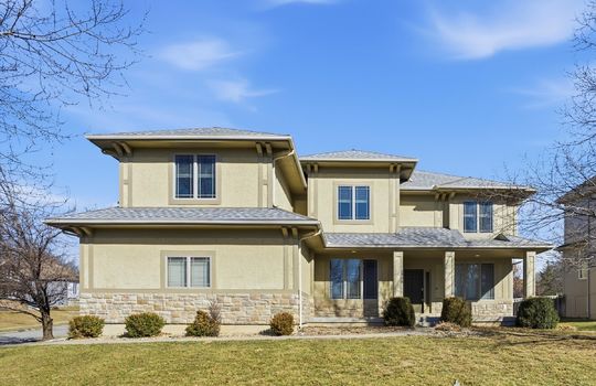 01-2300 NE Silver Spring Ln