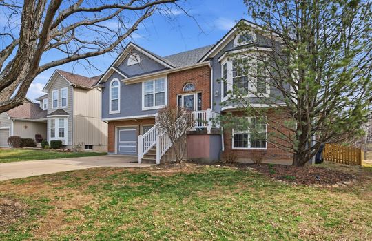 03-12187 S Troost St