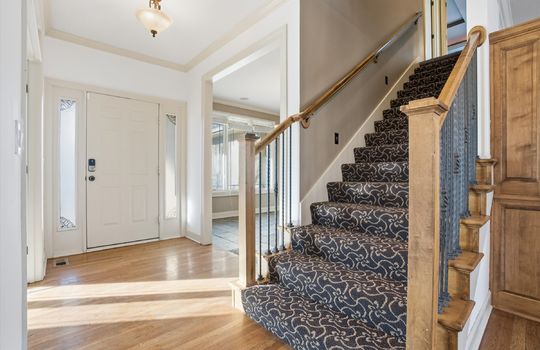 04-2300 NE Silver Spring Ln