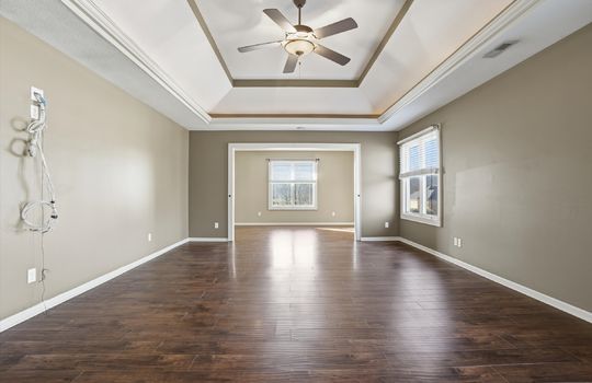 20-2300 NE Silver Spring Ln