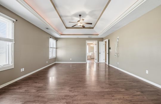 21-2300 NE Silver Spring Ln