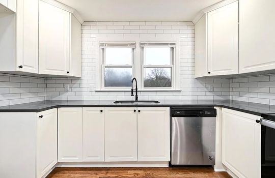 5b091cf28d7ca46b172bc9a1417651b8-uncropped_scaled_within_1344_1008