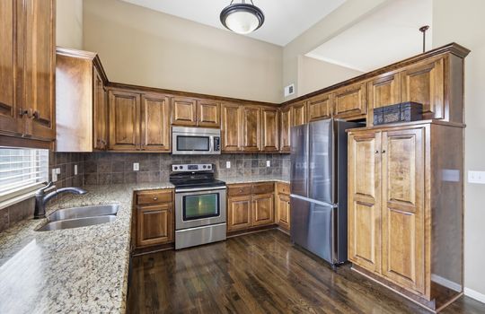 13-16458 S Lawson St