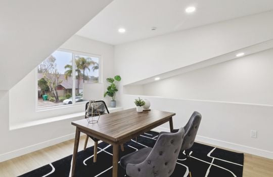 10-web-or-mls-Rous St-S1202-010