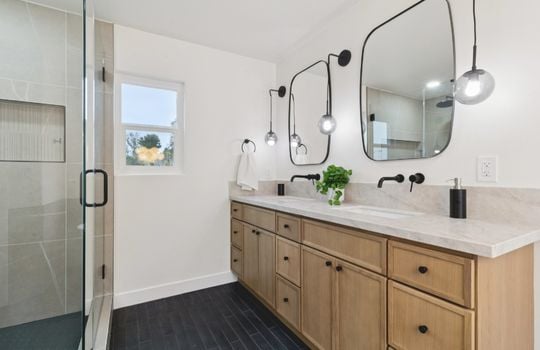 33-web-or-mls-Rous St-S1202-033