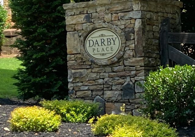 Darby-Place-Neighborhood
