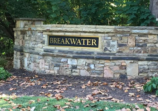 Breakwater-Neighborhood