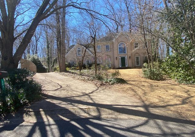 Cambridge-Forest-House-1