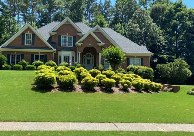 Cavallon-on-the-Creek-Home2