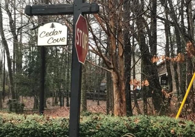 Cedar-Cove-Neighborhood-2