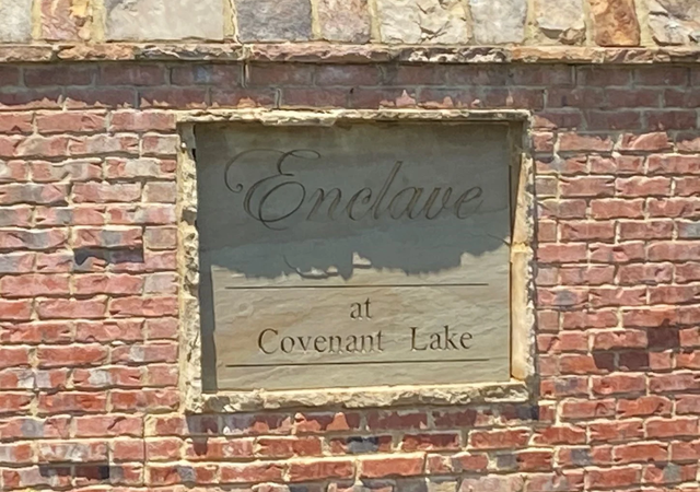 Enclave-at-Covenant-Lake-Entrance