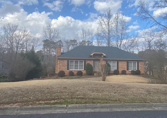 Hunters-Trace-House-1-1