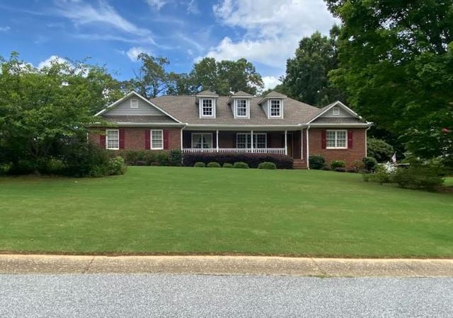 Lockwood-Powder-Springs-1