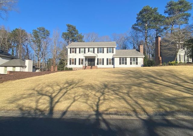 Millbrook-Farm-House-2