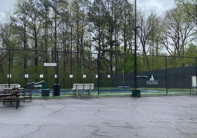North-Forest-Tennis-Court
