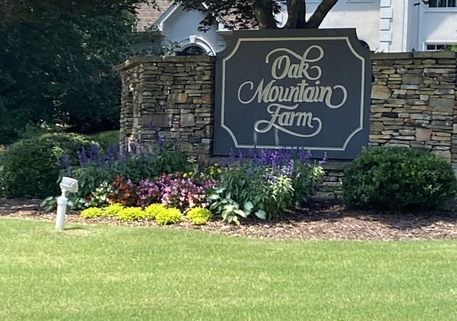 Oak-Mountain-Farm-Entrance-2