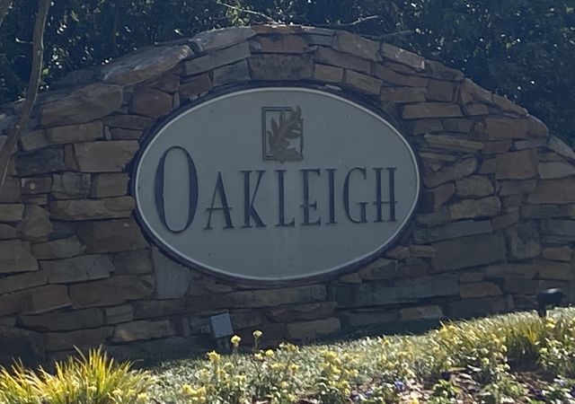 Oakleigh-Neighborhood