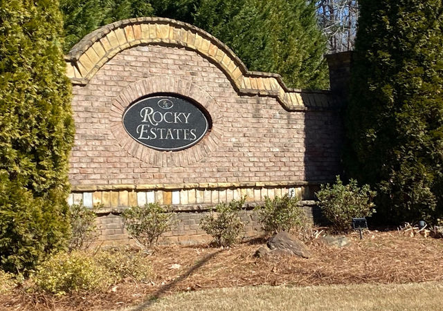 Rocky-Estates-Neighborhood