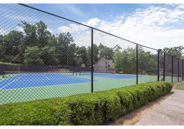 Tennis-Court