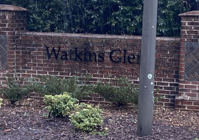 Watkins-Glen-Neighborhood