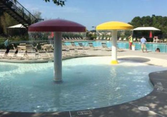 centenniallakespool2