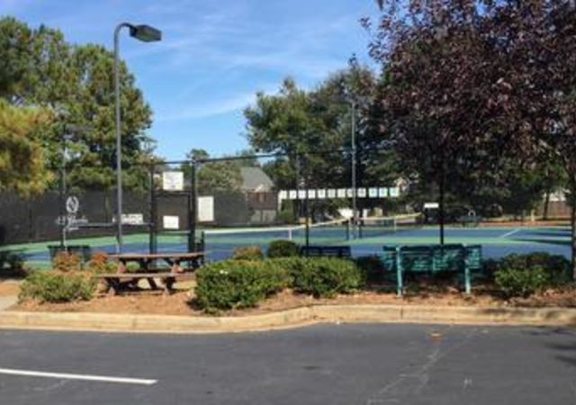 stcharlessquareamenities1