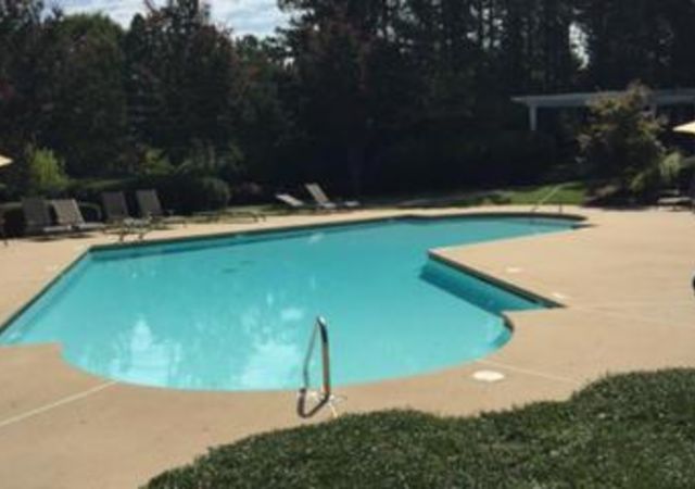 townelakehillsnorthpool