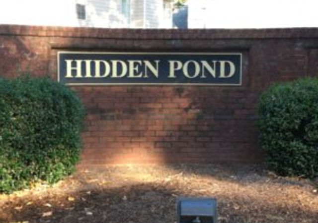 Hidden-Pond-Neighborhood