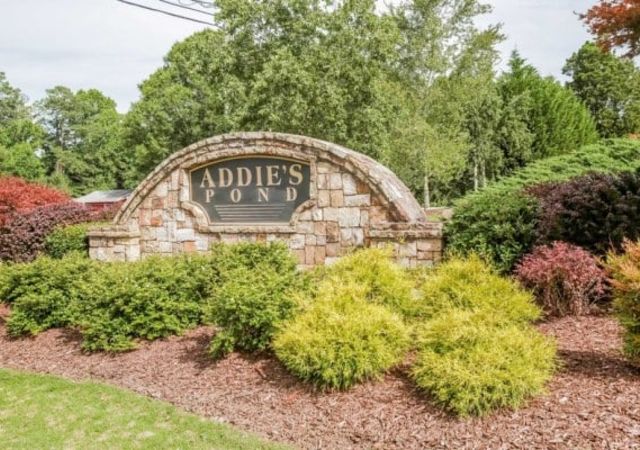 Addies-Pond-in-Marietta