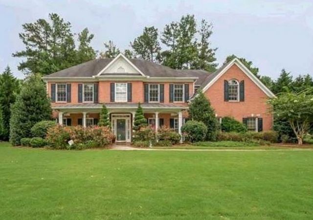 Amberwood-Creek-House-In-Kennesaw-GA