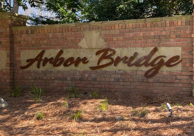 Arbor-Bridge-Neighborhood