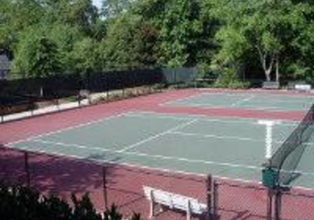 Charlton-Forge-Tennis