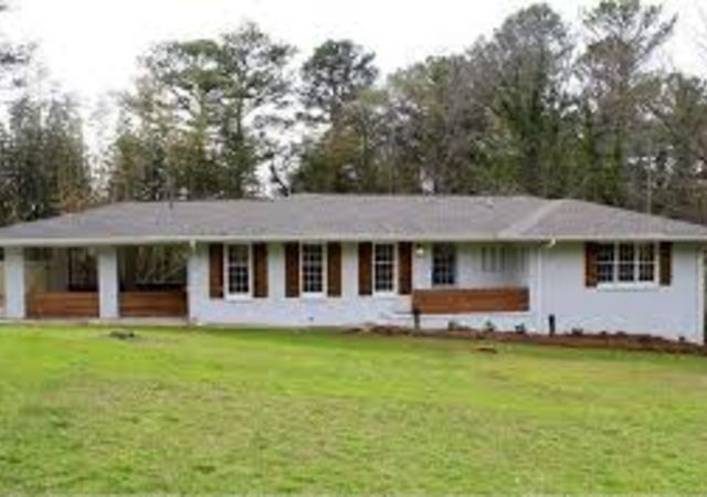 Huntington-Woods-House1