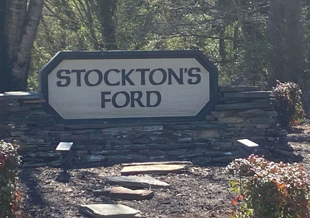 Stocktons-Ford-Neighborhood