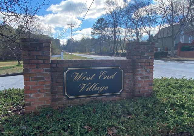 West-End-Village-Dallas-1