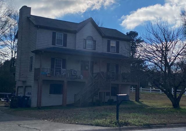 West-End-Village-Dallas-2