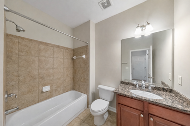 7C6D3D6C-4E70-4CBB-BEA1-CD0E2BEFB06A